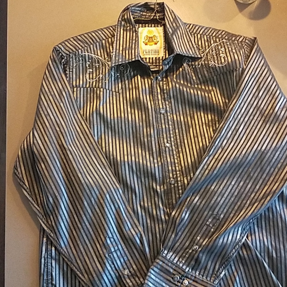 Snap button up shirt